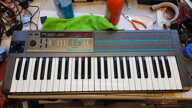 Korg Poly-800