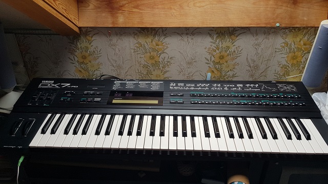 Yamaha DX7 MK II